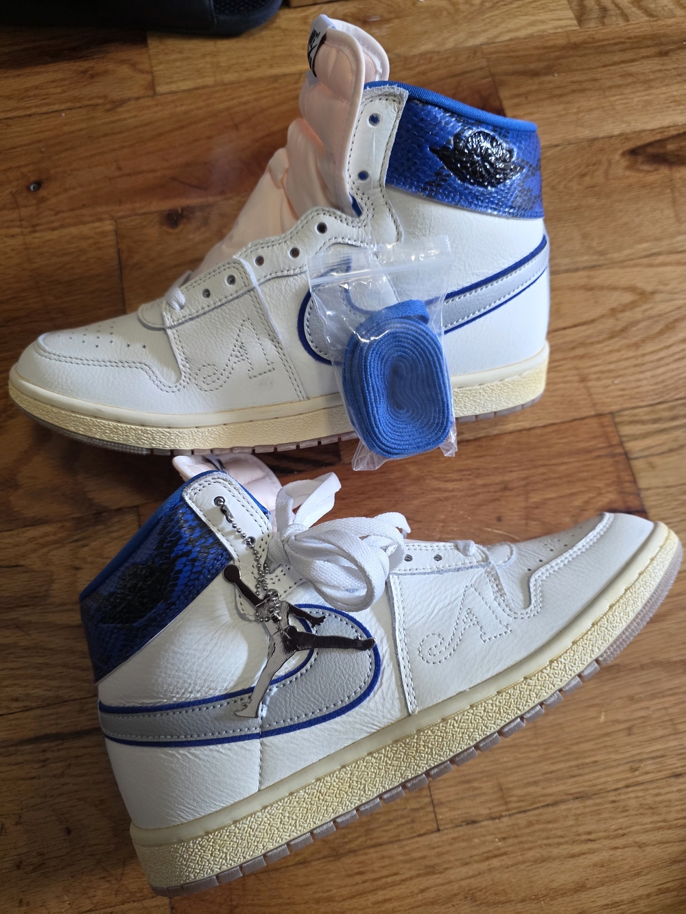 Nike Awake NY x Jordan Air Ship PE SP 'Game Roy Size 9.5with Extra Blue Laces - Picture 7 of 7